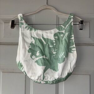 Reverse green/white crop tank size S